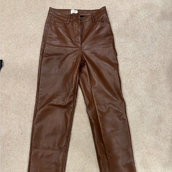 Aritzia Melina Pant - Picture 2 of 5